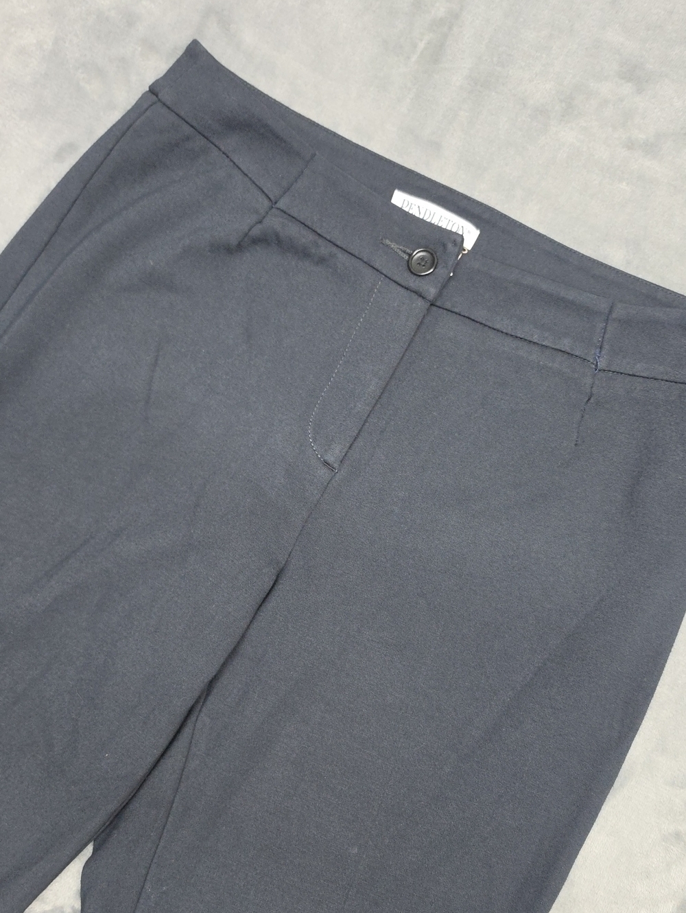 Pendleton 8 Navy Cropped Altered Dress Pants